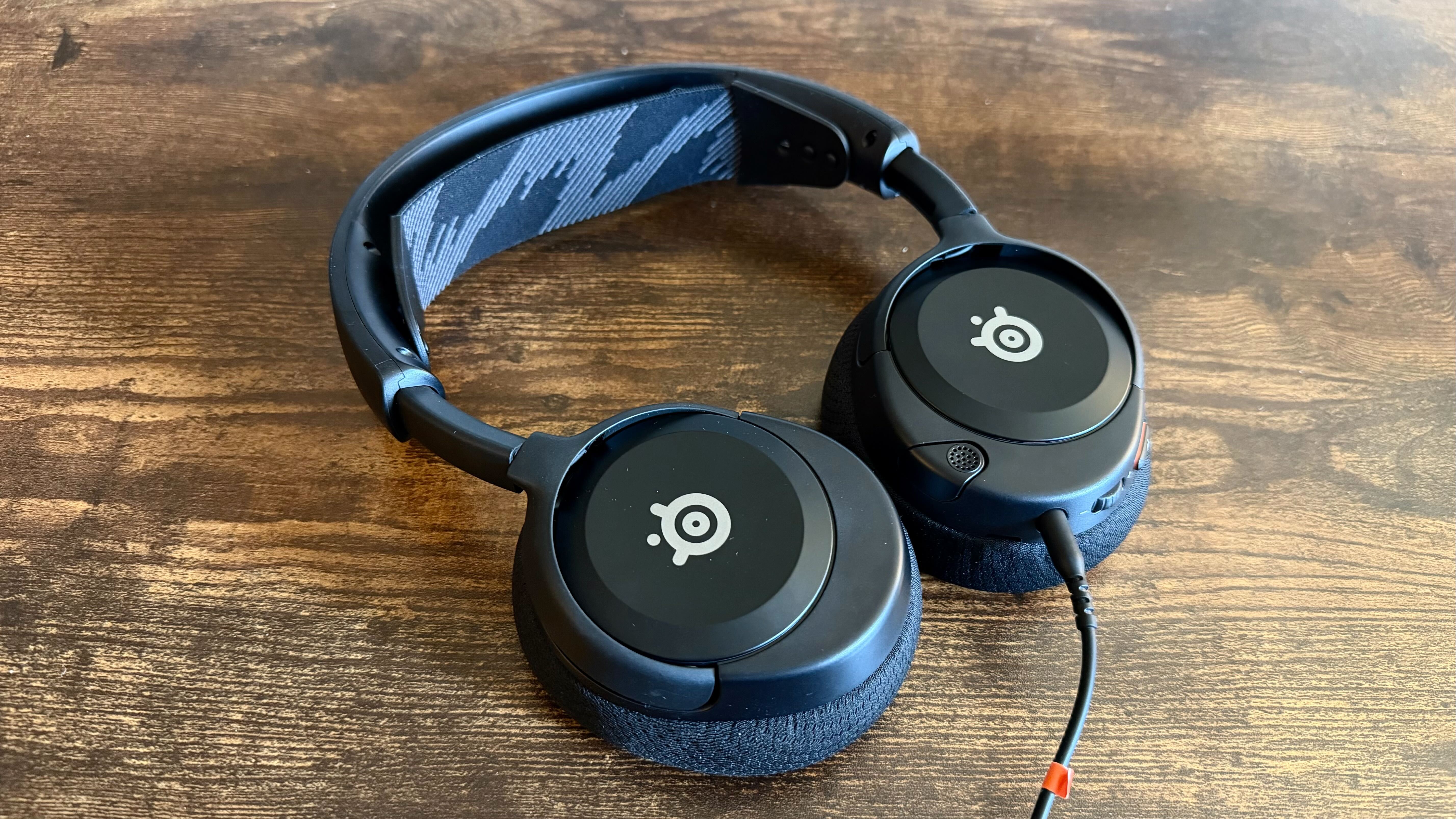 SteelSeries Arctis Nova 1 Review (2026)
