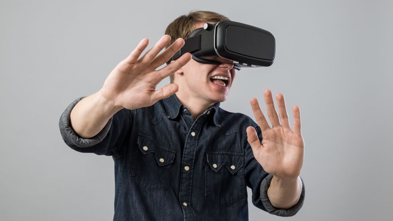 Is smellovision the future of VR gaming?: 'Projectile vomiting as your headset psychically projects the scent of yeast-infected rotting fish from the pregnant fox OC on the other side of the room'