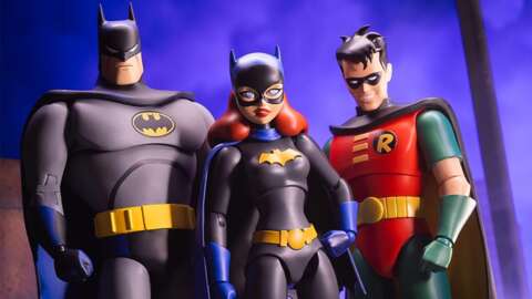 This Batman: The Animated Series Batgirl Figure Nails The Show’s Iconic Look