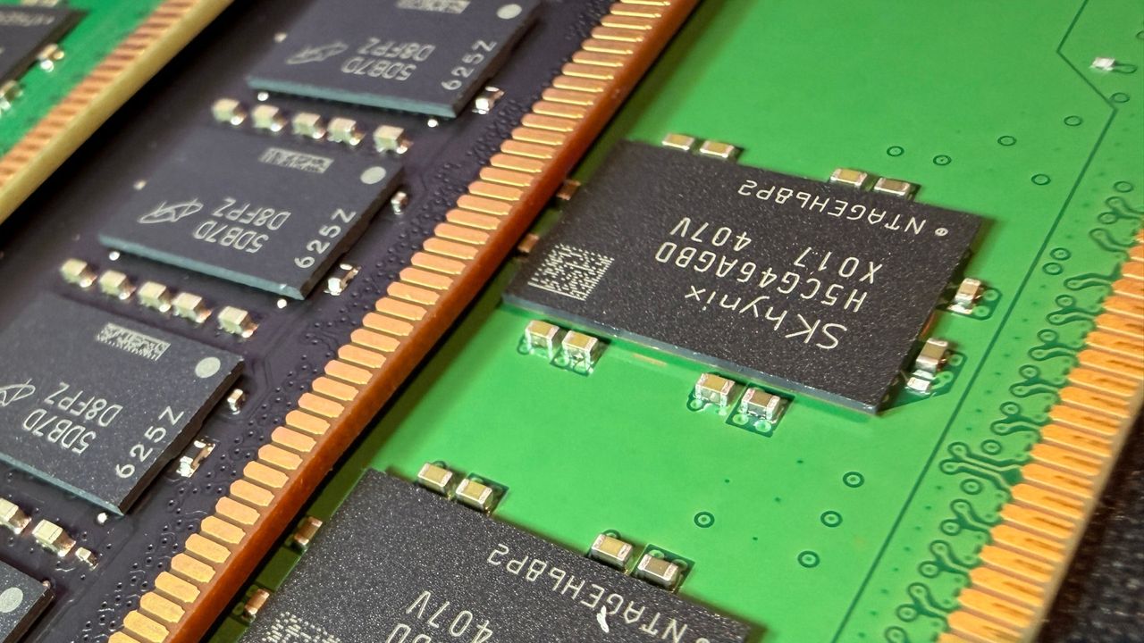 We're starting to get convincing counterfeit DDR5 modules, just in case the memory crisis isn't bad enough already