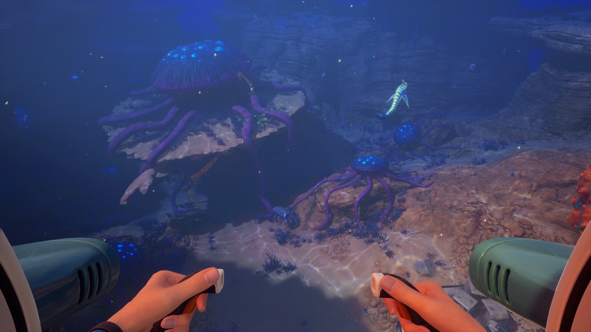 Subnautica 2 Players Are Discovering Ways to Defend Themselves From Predatory Fish