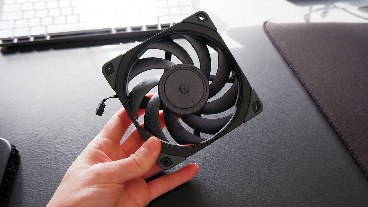 Making black versions of Noctua's beige fans is 'less like painting a wooden fence... and more like changing the colour of a carbon-fibre Formula 1 part'