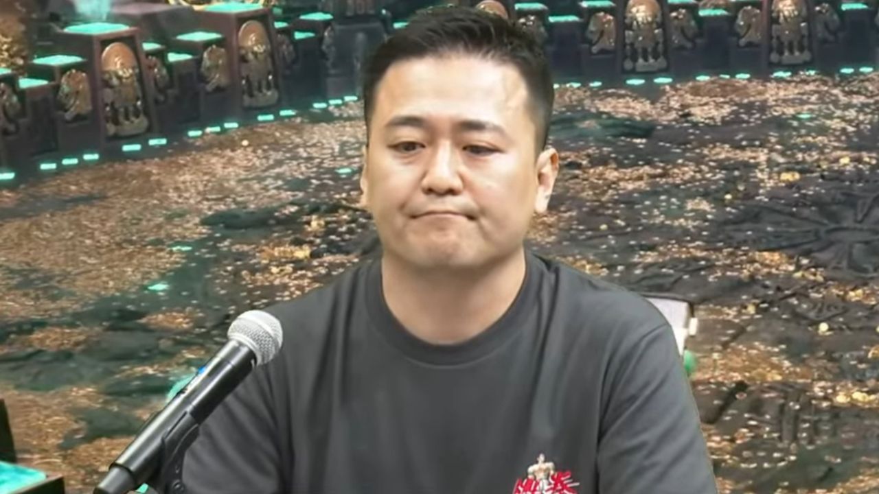 Tekken's game director follows in Harada's footsteps by saying sayonara to Bandai Namco, causing fans to worry about the game's future