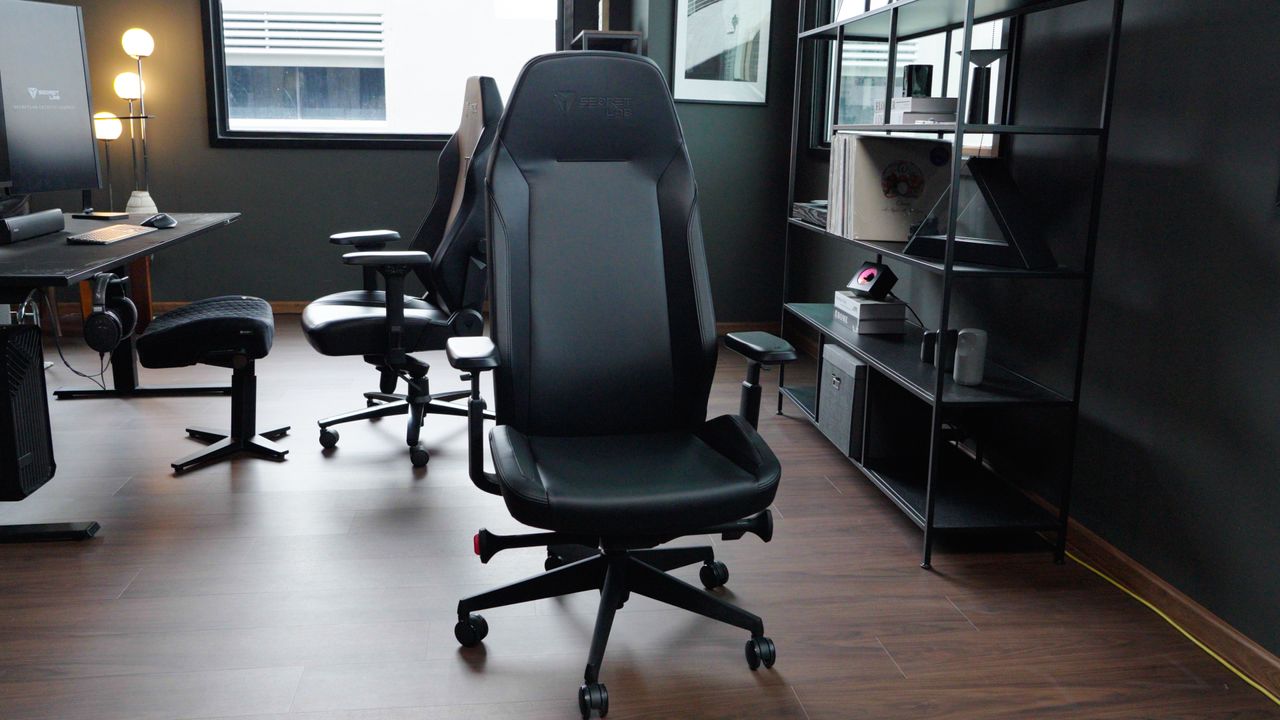Secretlab's new Atlas chair is cheaper, slimmer than the Titan Evo and I've been sitting comfortably in it for the past couple days