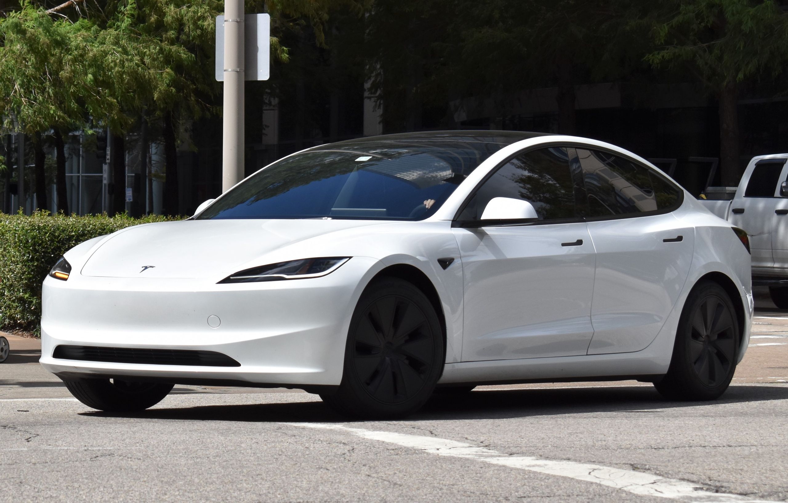A Fatal Tesla Crash in Texas Sets Up a Legal Showdown