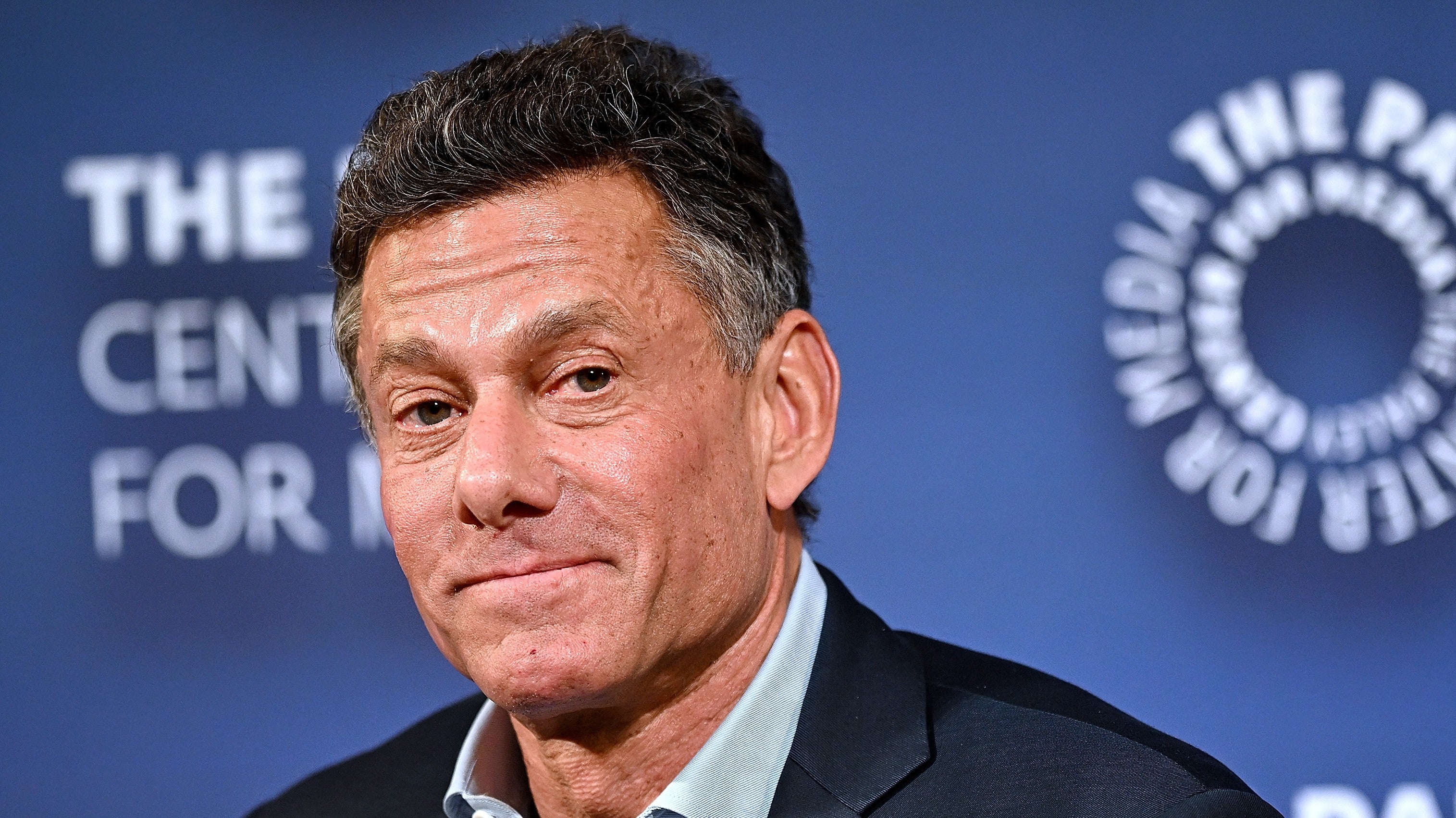Take-Two CEO Strauss Zelnick Won't Rule Out GTA 6 on Disc at Some Point, Insists Decision Had Nothing to Do With Concern Over Leaks